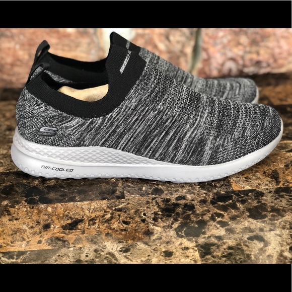 Skechers Men'sl Slip-On Athletic walking sneakers - Picture 7 of 13